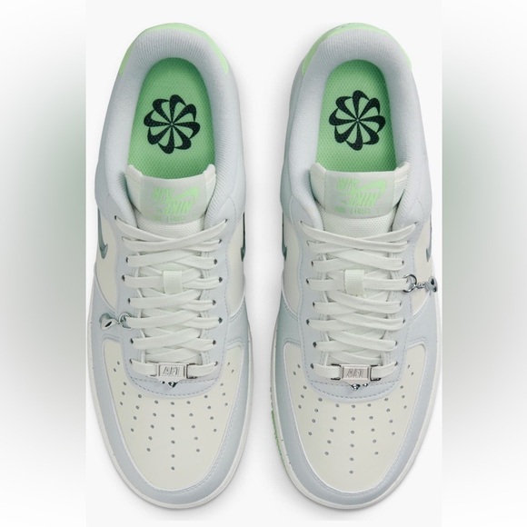 Nike
Air force 1
Next nature
Sea glass
SPECIAL EDITION
NWOT
Sold out on stock x - Picture 10 of 16